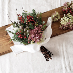 クリスマスにピッタリ！グリーンとミナヅキのスワッグ / クリスマス