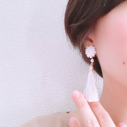 1179】タッセルピアス／イヤリング ロングタッセルイヤリング