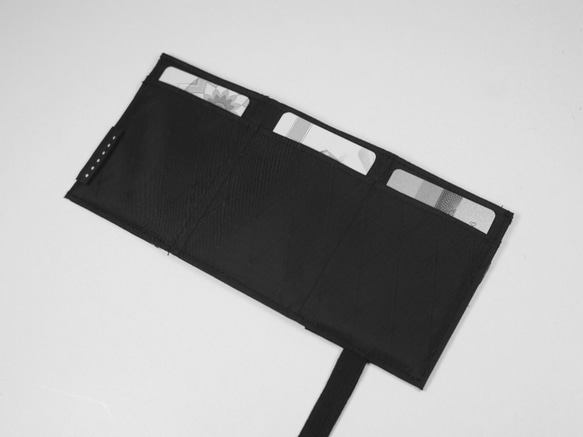 【カスタムオーダー】X-Pac 製の軽くてスリム ぺったんこ財布/コンパクトミニ財布/コンパクト財布/ファスナー 10枚目の画像