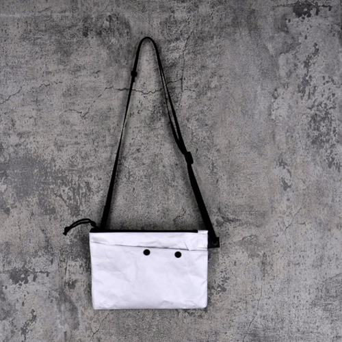 6DOTS 超軽量 Tyvek(タイベック) サコッシュ SACOCHE ハイカー