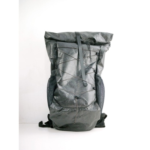 6dots超軽量Tyvekタイベック 登山バッグ 黒30L 40L バーク