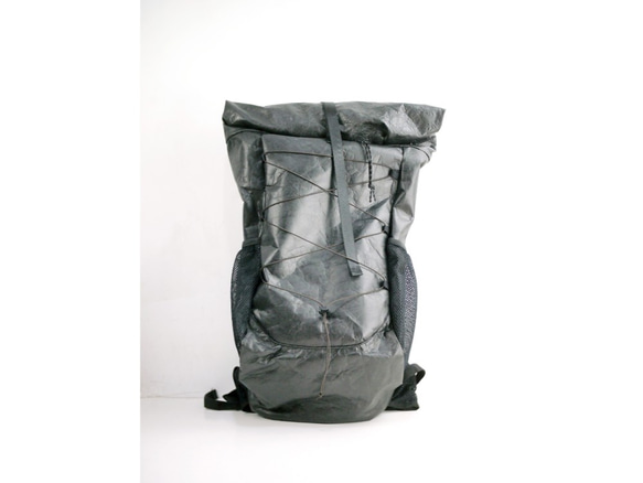 6dots超軽量Tyvekタイベック 登山バッグ 黒30L 40L バークマウンテン55Lバックパック 宿泊登山 日帰り 1枚目の画像