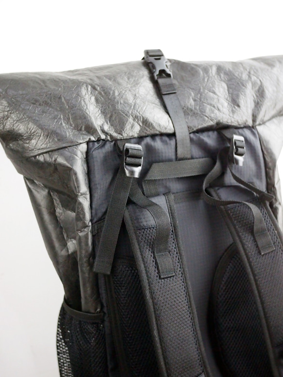 6dots超軽量Tyvekタイベック 登山バッグ 黒30L 40L バークマウンテン55Lバックパック 宿泊登山 日帰り 5枚目の画像