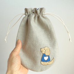 【カラー・サイズ変更可】ミニチュアダックス刺繍のミニリネン巾着（ハート）【受注生産・ドネイション対応】 11枚目の画像
