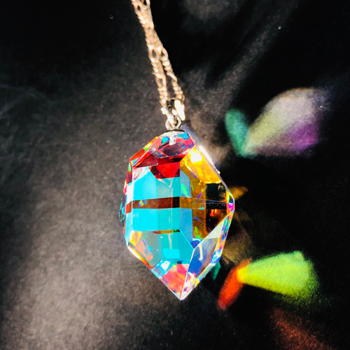 Glass Studio Hand ダイクロガラスペンダント‐オーロラの結氷‐