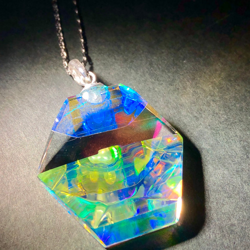 Glass Studio Hand ダイクロガラスペンダント‐オーロラの結氷‐ Glass Studio Hand ダイクロガラスペンダント‐オーロラの結氷