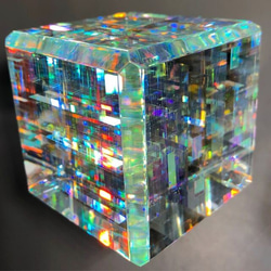 ダイクロガラスキューブ　”第六感” 4枚目の画像