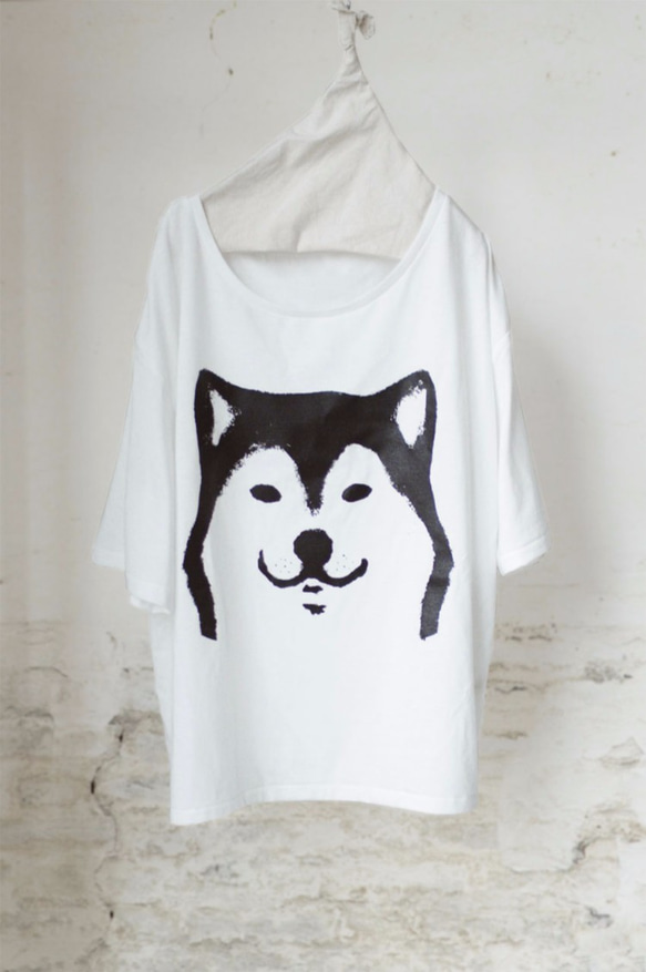 犬　柴犬　Tシャツ 1枚目の画像