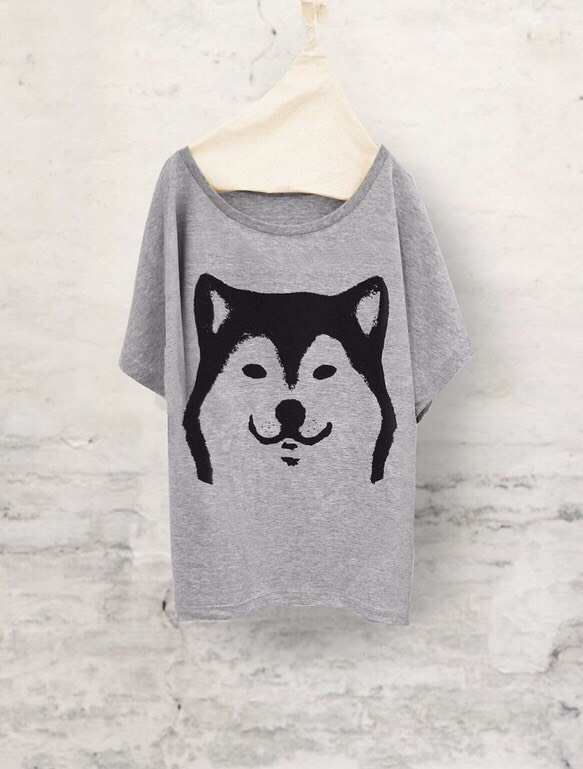 犬　柴犬　ドルマンTシャツ（グレー） 1枚目の画像