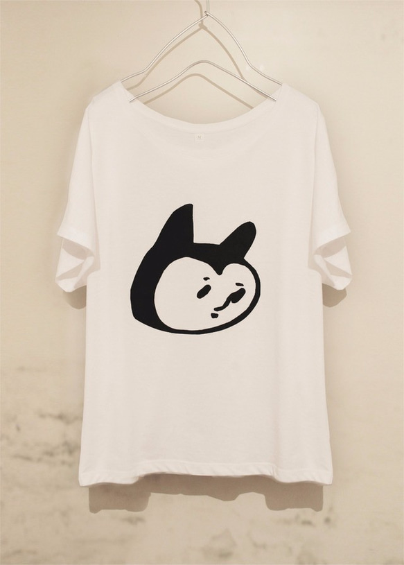 猫　Tシャツ 1枚目の画像