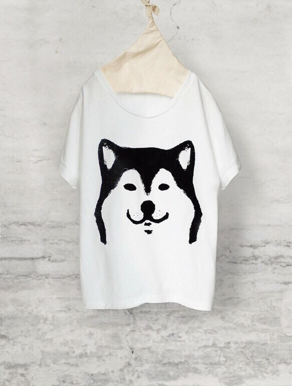 犬　柴犬　ドルマンTシャツ（ホワイト） 1枚目の画像