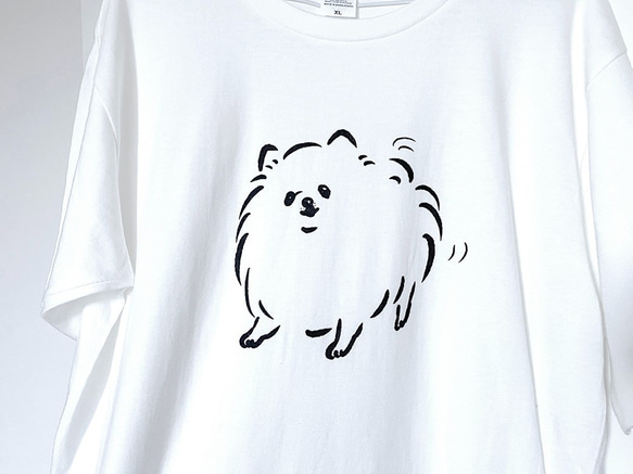 ポメラニアン（ホワイト）Tシャツ　犬 3枚目の画像