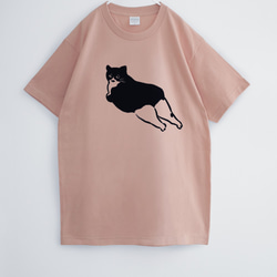 猫のまるちゃん Tシャツ（お尻版）　ダスティピンク 1枚目の画像