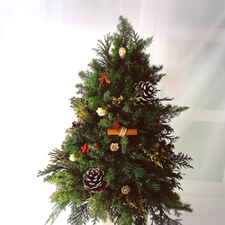 クリスマスツリー2(木の実)(プリザーブドフラワー) 2枚目の画像
