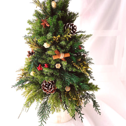 クリスマスツリー2(木の実)(プリザーブドフラワー) 3枚目の画像