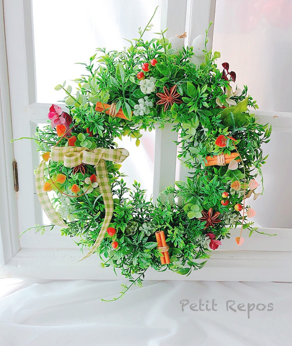 ナチュラルリース(赤い木の実)