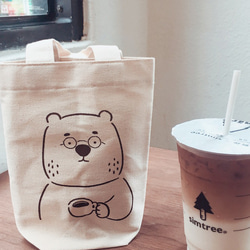 【現貨】熊老闆咖啡小提袋 | 飲料袋 | 環保袋 第4張的照片