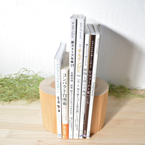 ブックエンド】たて型・杉／絞り丸太 木製・本立て その他