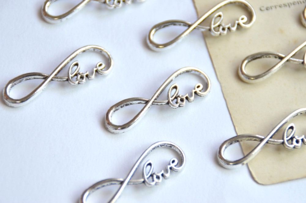 loria様用ブレスレットの部品４個の4点目 G