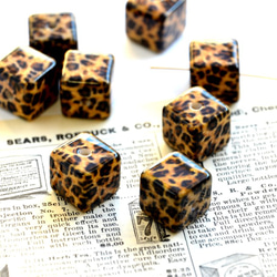 レオパード柄 キューブ アクリルビーズ 4枚目の画像