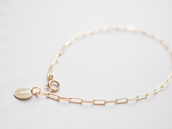 14kgf　スクエアチェーンブレスレット　14kgf刻印プレート　ゴールドフィルド　華奢　シンプル　つけっぱなしOK 1枚目の画像