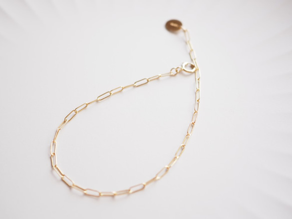 14kgf　スクエアチェーンブレスレット　14kgf刻印プレート　ゴールドフィルド　華奢　シンプル　つけっぱなしOK 3枚目の画像