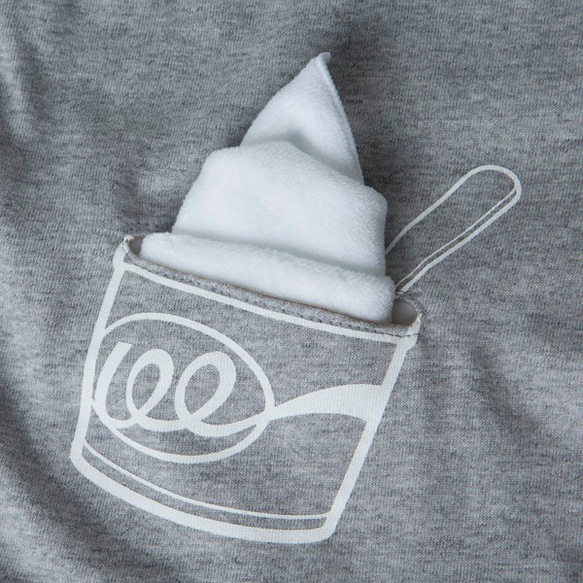 icecream（グレー）"自分のアイスクリームを作るTシャツ" [ハンカチ付き] 3枚目の画像