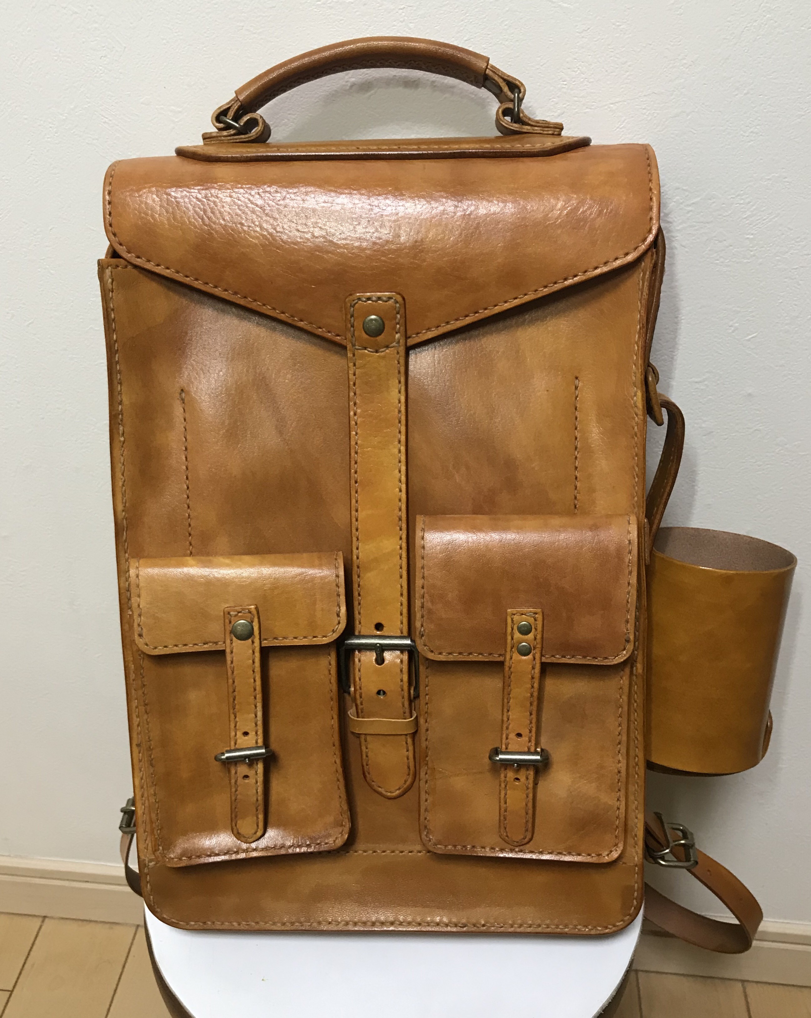 レザーバッグ　(DOJI)