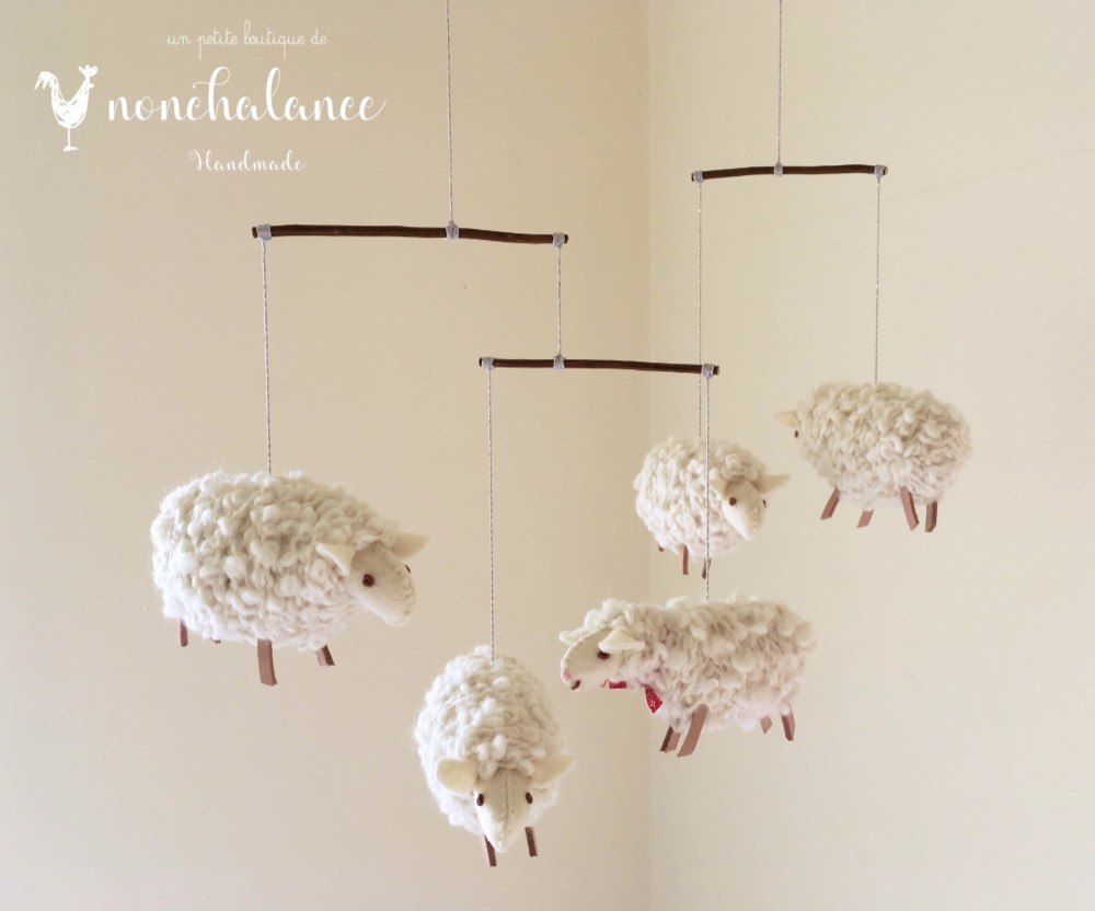 もふもふ毛糸の羊モビール(ホワイト)