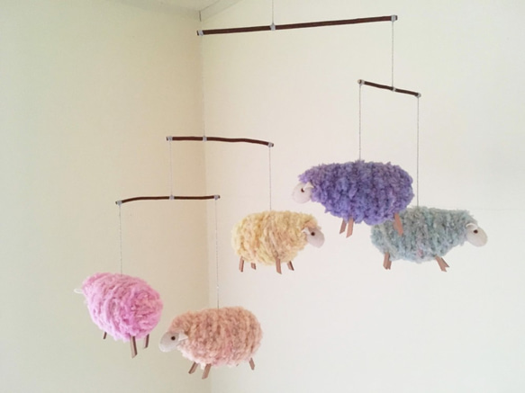 もふもふ毛糸の羊モビール コットンキャンディ 2枚目の画像