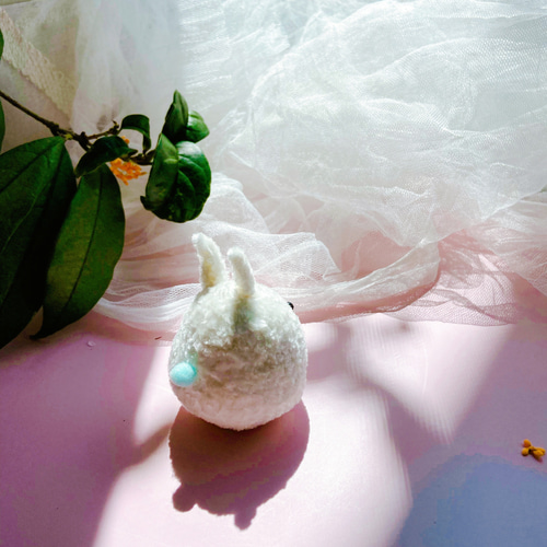 お月見 十五夜 月の兎 編みぐるみ 干支 卯 癒された編み飾り/置き物