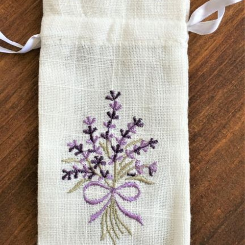 犬の刺繍入りラベンダーサシェ 犬の刺繍入りラベンダーサシェ 犬の刺繍入りラベンダーサシェ