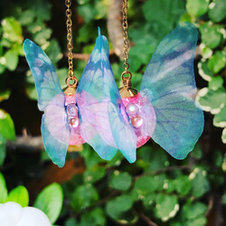 ユラユラ揺れる夏祭りアクセサリー  ピンクヨーヨー×グリーン蝶々 5枚目の画像
