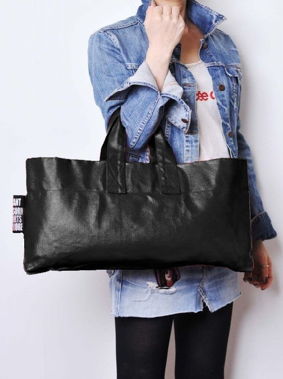 〜2月末日 Limited SALE ■Painted-Tote BK■