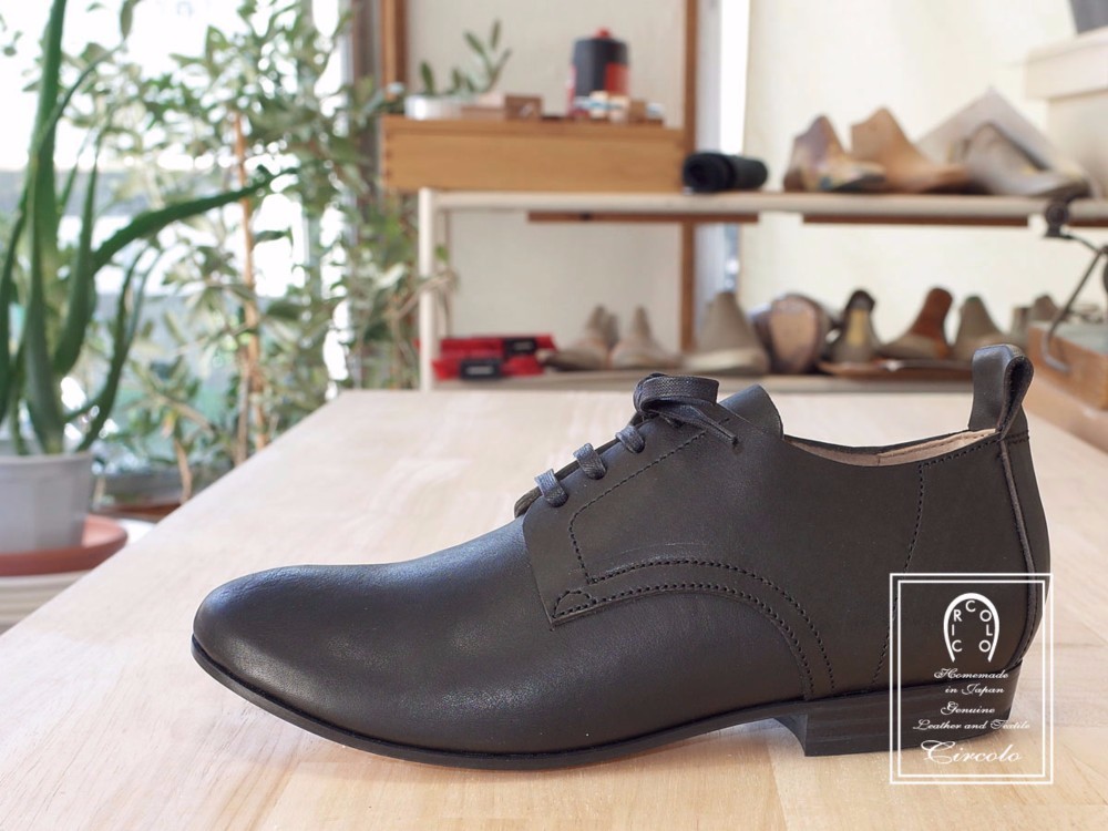 scirocco   ink black　革を選べるようになりました。