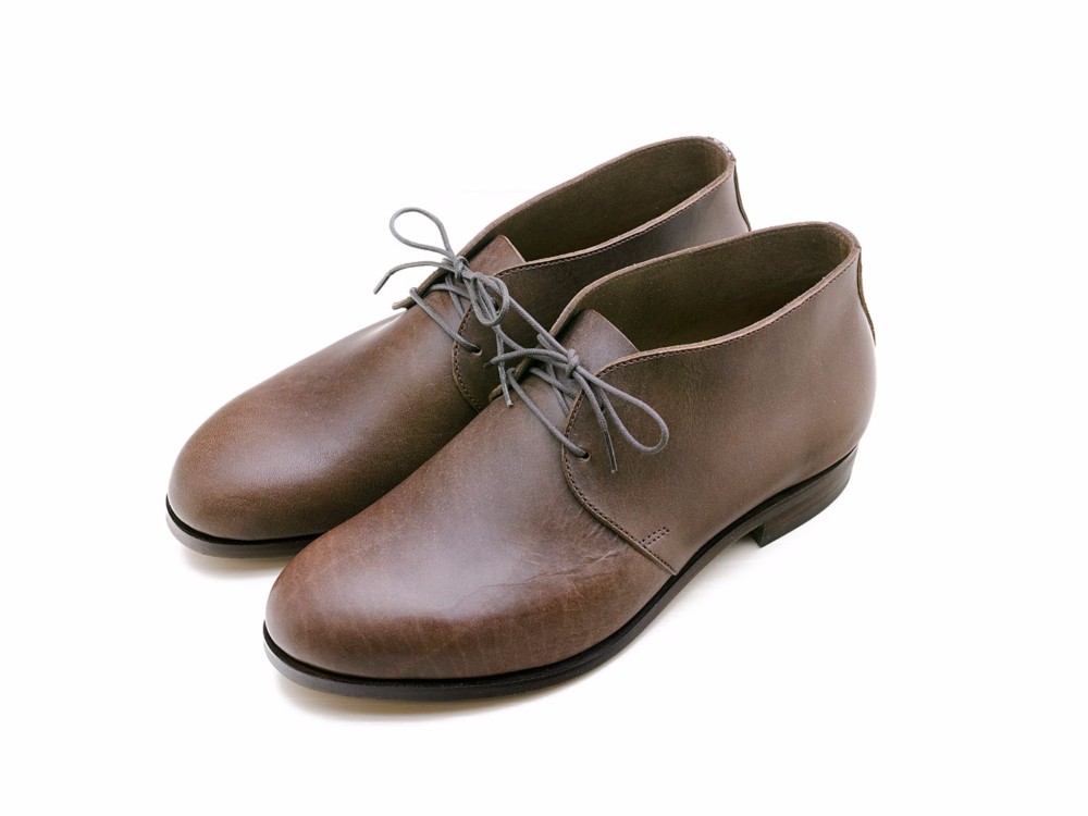 ischia イスキア  chukka  ロロマレザー