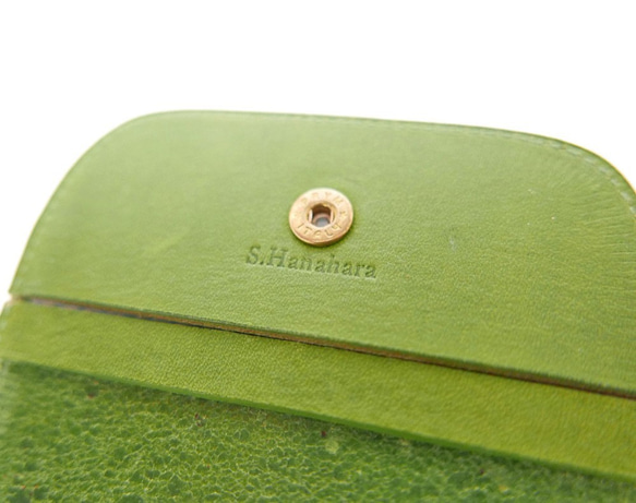 名入れができるミニ財布。伊・テンペスティ社エルバマット使用。15色の革から選べます。“Palmo“(パルモ) 5枚目の画像