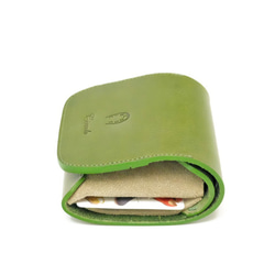 名入れができるミニ財布。伊・テンペスティ社エルバマット使用。15色の革から選べます。“Palmo“(パルモ) 7枚目の画像