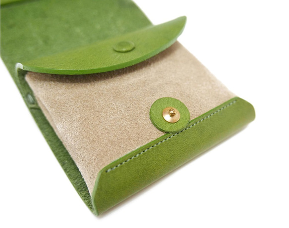 名入れができるミニ財布。伊・テンペスティ社エルバマット使用。15色の革から選べます。“Palmo“(パルモ) 8枚目の画像