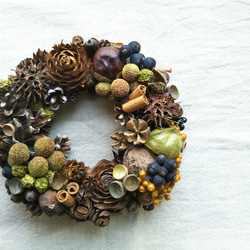 シャリンバイたっぷりの紫色のリース リース moriya-zakka 通販