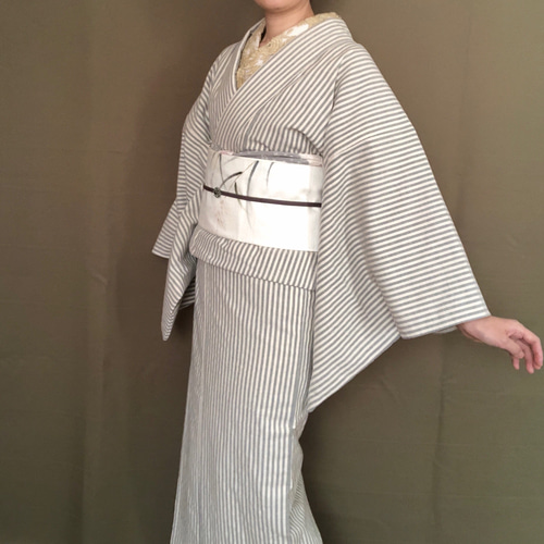 グレー×生成りストライプの柔らか木綿着物 着物 花鹿 kajika