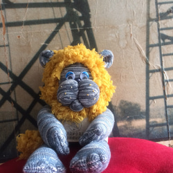 【新品】ライオン刺繍　パンプス　イレギュラーチョイス　アニマル柄 新品】ライオン刺繍 パンプス イレギュラーチョイス アニマル柄