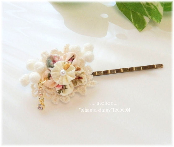 Lace&Fabric Flower 『Hairpin』 ｗith Crystal Charm☆。F 第4張的照片