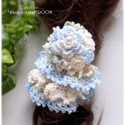 手编 Lace Yarn 绑发橡皮筋(chouchou)with 2way Brooch*blue×off white 第1張的照片