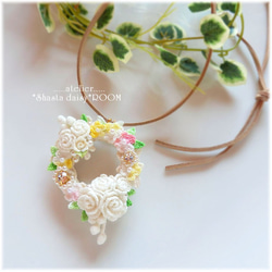 Flower Lease Pendant&Brooch(2way)*手编 Lace yarn flower* 第1張的照片