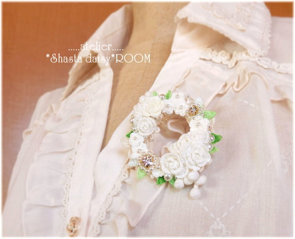 Flower Lease Pendant&Brooch(2way)*手编 Lace yarn flower*White 第3張的照片