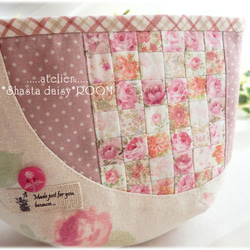 Patchwork pouch/With Charm★Rose Flower★R 第3張的照片