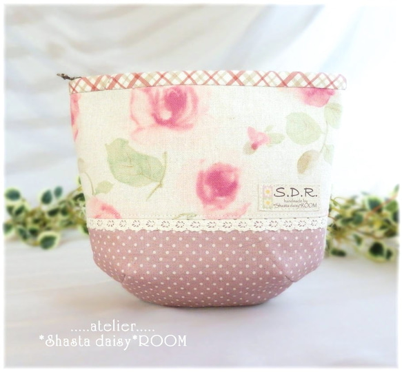 Patchwork pouch/With Charm★Rose Flower★R 第7張的照片