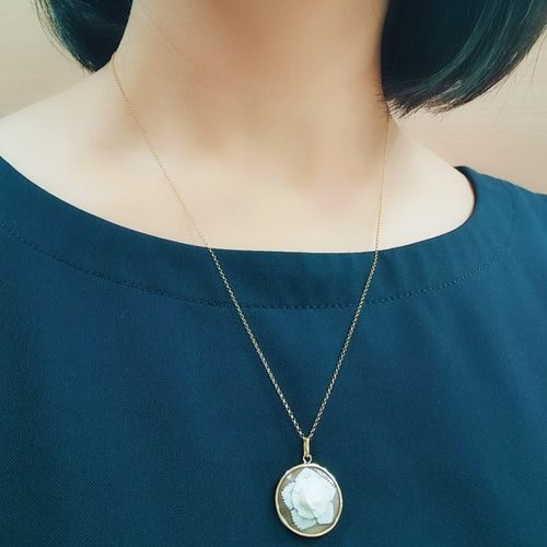 K18 シェルカメオ 薔薇ペンダント ネックレス・ペンダント K18 シェルカメオ 薔薇ペンダント ネックレス・ペンダント