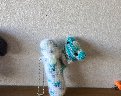 【ヤマボウシさま専用】あみぐるみリップケース 0_e2dcb1aafff0579d15d374f2c35e